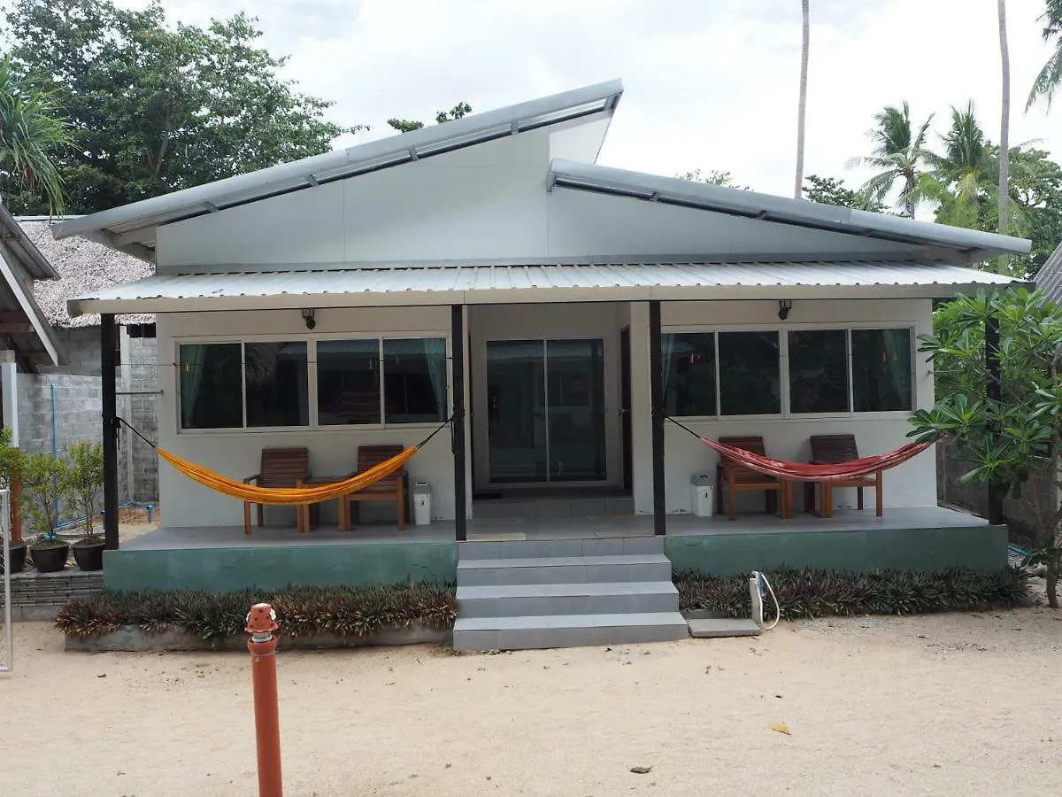 Bluesky Beach Bungalows Koh Lanta Guest house